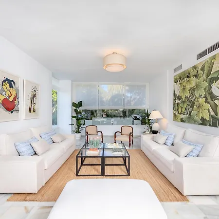 Sea Breeze House By Kura Homes Lägenhet Marbella